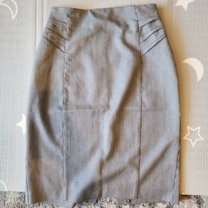 Houndstooth Pencil Skirt